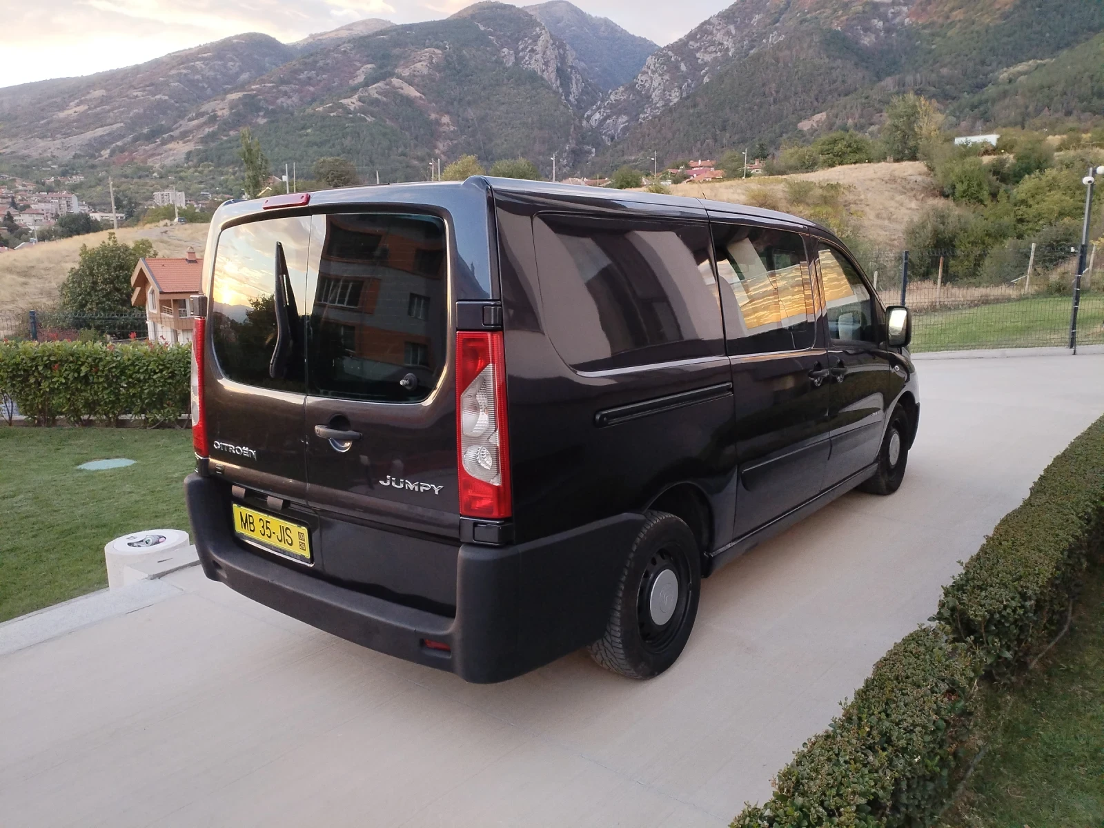 Citroen Jumpy 2.0 HDI 120hp 6ск Климатик 6+ 1 Макси База, снимка 6 - Бусове и автобуси - 56260631