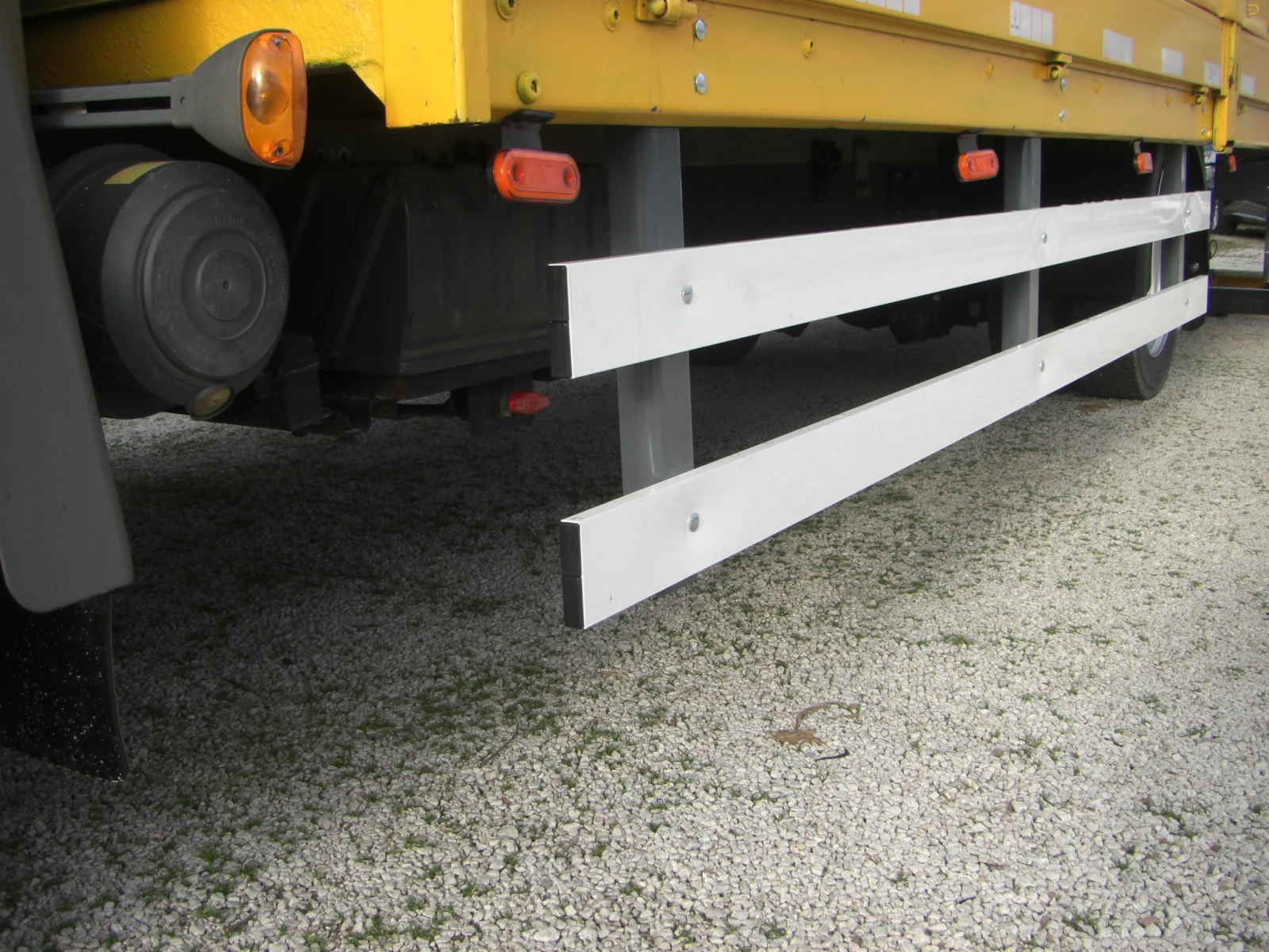 Nissan Atleon 4.0TDI KLIMA   | Mobile.bg   17