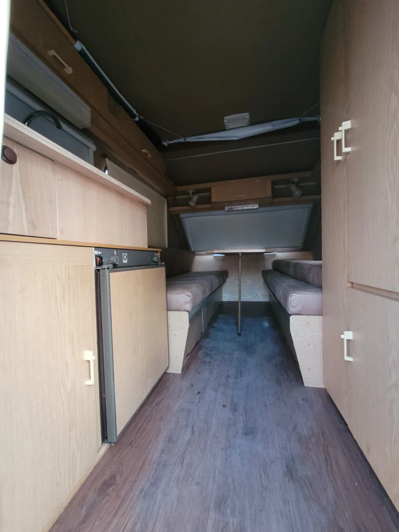 Каравана KIP Kompakt 300, снимка 6 - Каравани и кемпери - 52591174