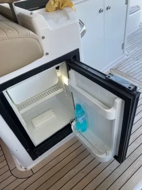 Моторна яхта Azimut Atlantis 34, снимка 7