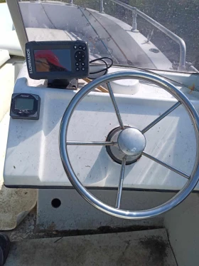 Лодка Ranieri open, снимка 11 - Воден транспорт - 53656050