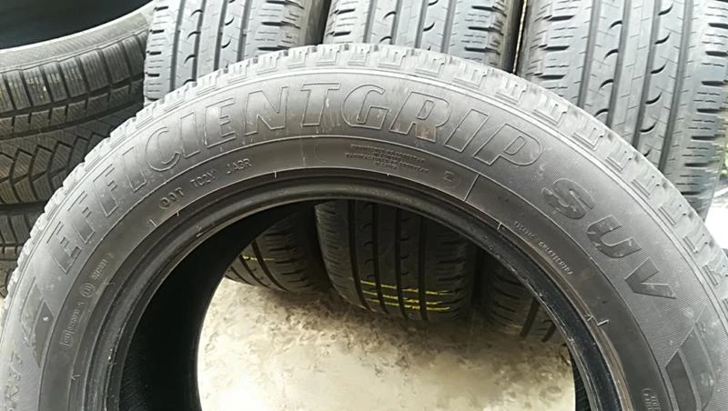 Гуми Летни 225/65R17, снимка 8 - Гуми и джанти - 25475523