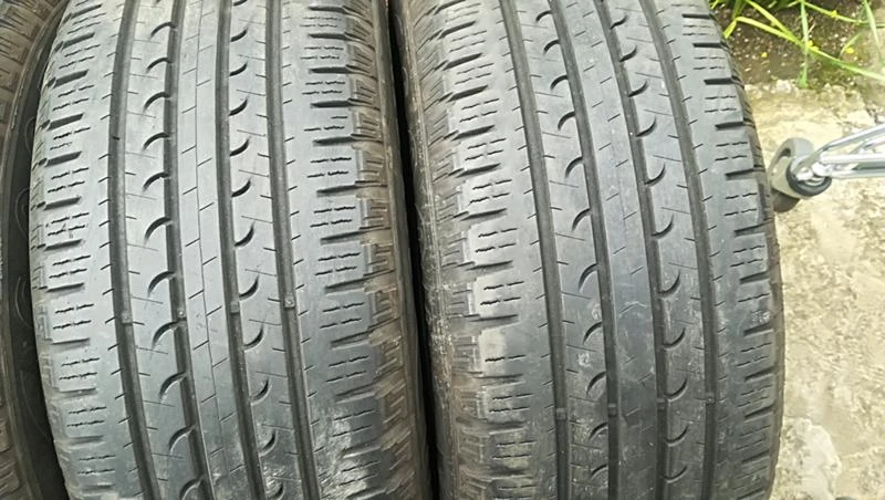 Гуми Летни 225/65R17, снимка 4 - Гуми и джанти - 25475523