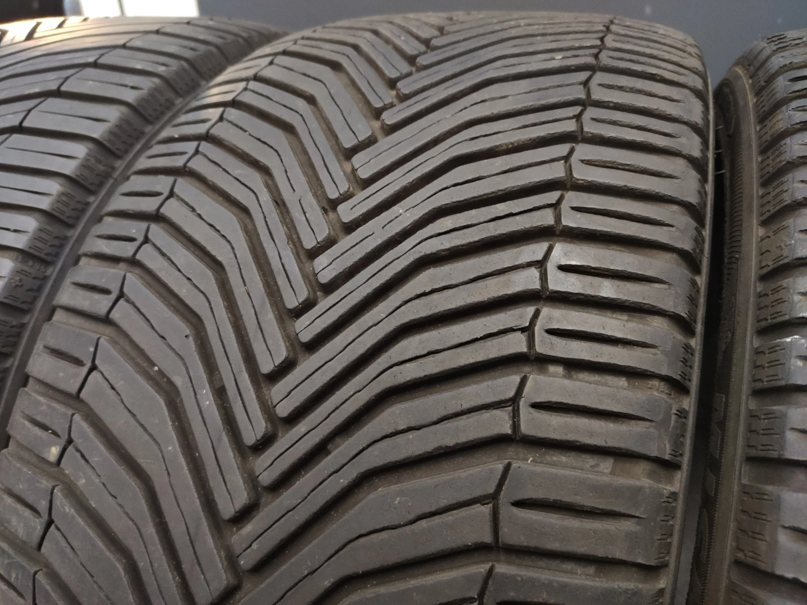  245/35R19 | Mobile.bg   3