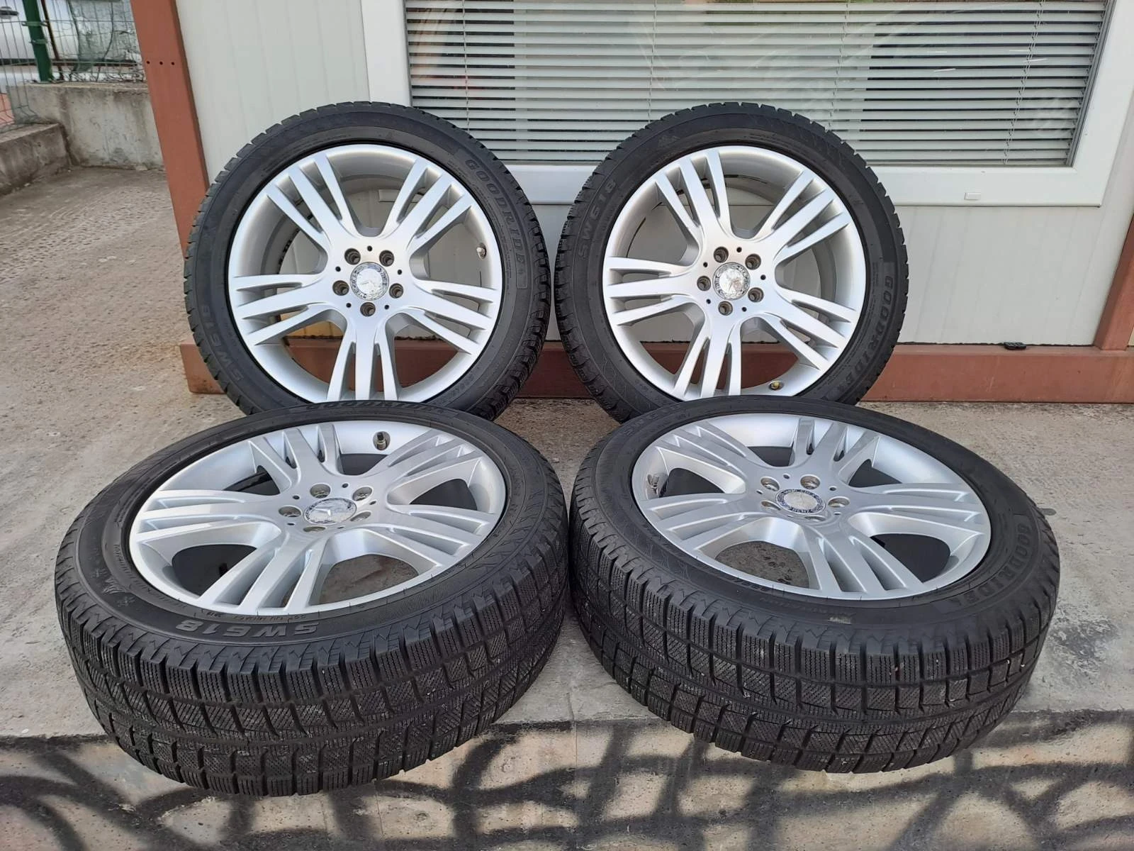    235/50R19  Mercedes-Benz GLK | Mobile.bg   2