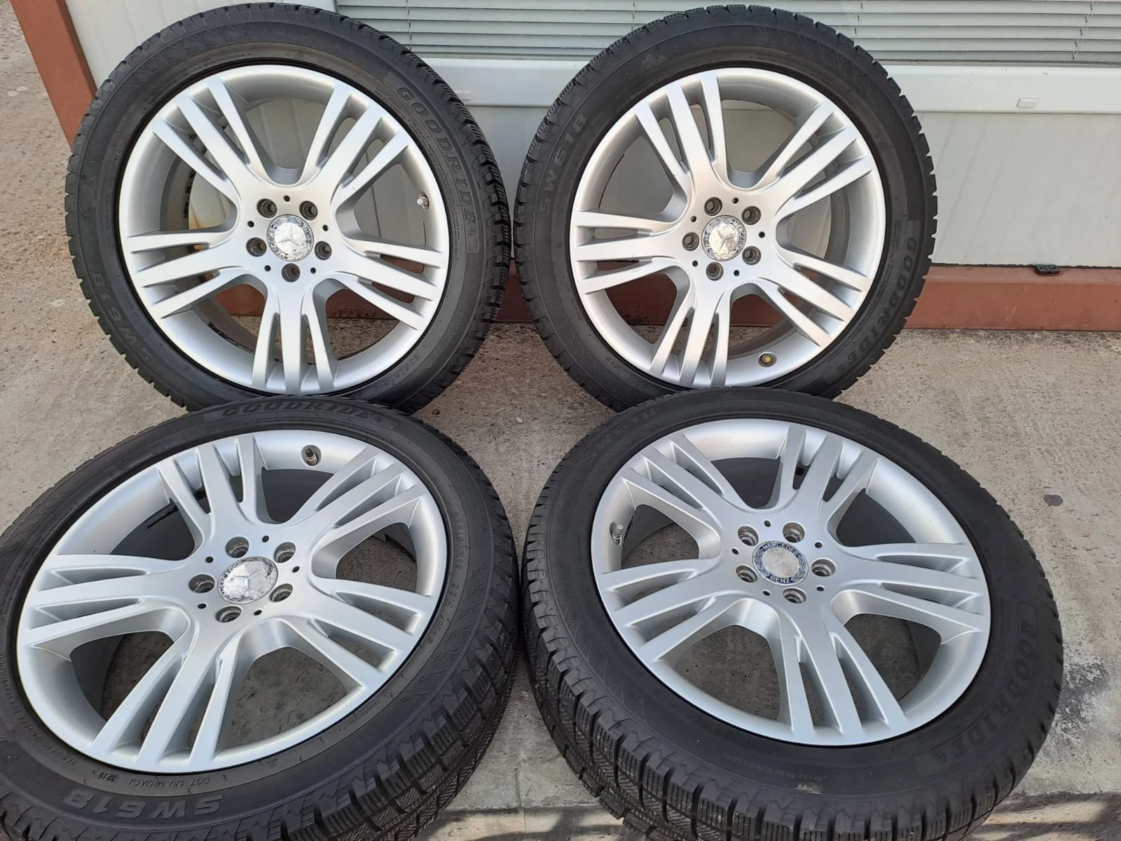    235/50R19  Mercedes-Benz GLK | Mobile.bg   1