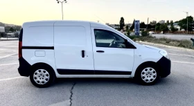 Dacia Dokker 1.5 DCI/95HP* НАВИГАЦИЯ* КЛИМАТИК* ЛИЗИНГ-БАРТЕР* , снимка 2