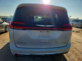 Chrysler Pacifica 3.6l Limited, снимка 6