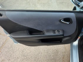 Honda Jazz 1.3i 83k.c - 2300 € - 72963884 10
