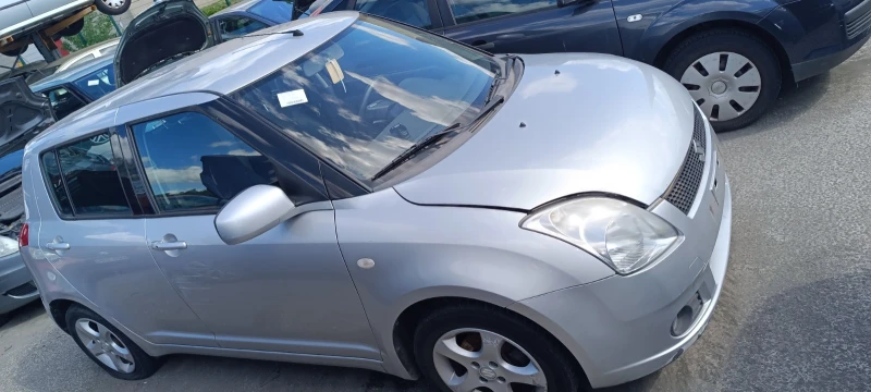 Suzuki Swift 1.3i / 1.3MJet, снимка 2 - Автомобили и джипове - 20567373