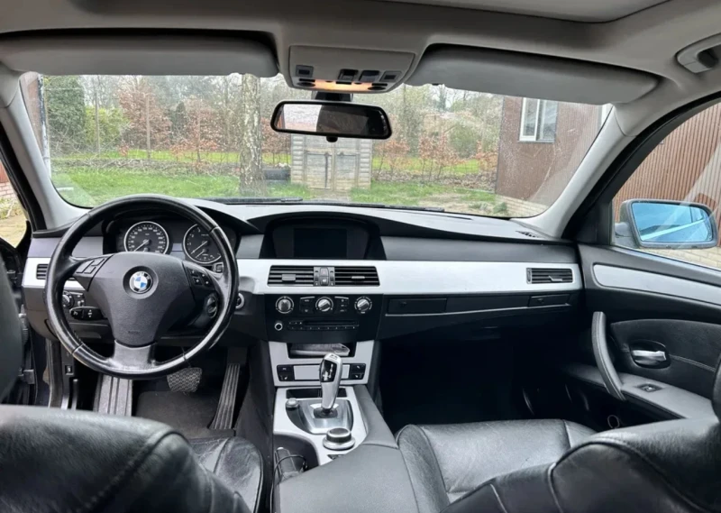 BMW 525 525 i Лизинг, снимка 2 - Автомобили и джипове - 47975555