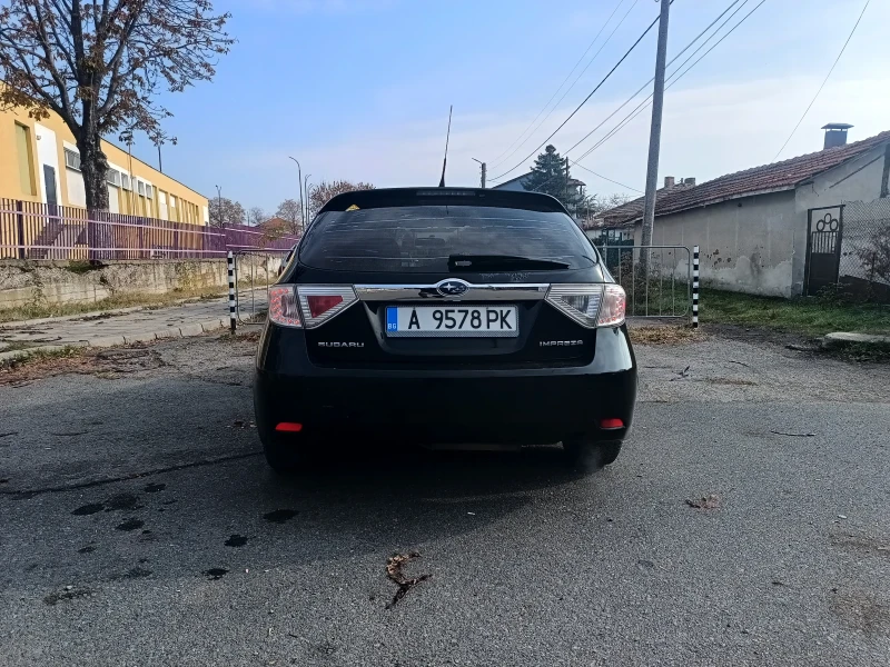 Subaru Impreza 1.5, снимка 5 - Автомобили и джипове - 48152851