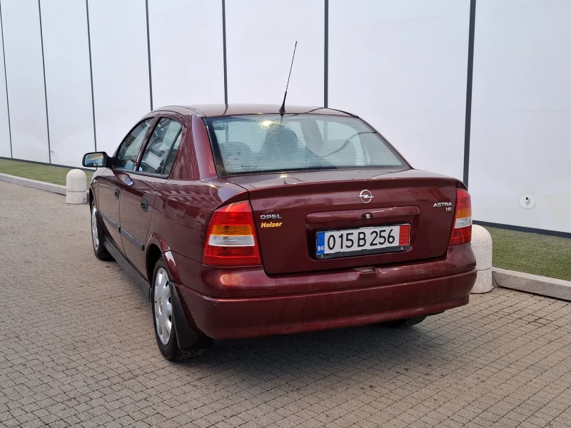 Opel Astra 1.6i* (75кс)* * СТАРИЯ МОТОР* * НОВ ВНОС* * , снимка 9 - Автомобили и джипове - 48968657