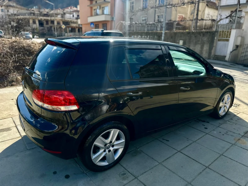 VW Golf, снимка 4 - Автомобили и джипове - 49148065