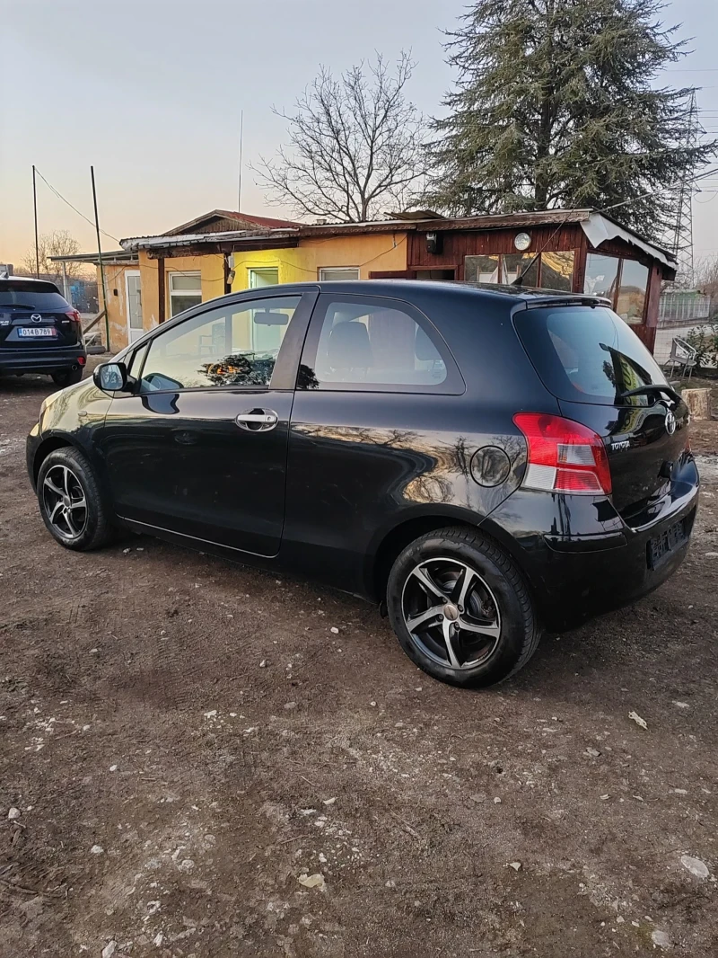 Toyota Yaris 1.4, 90к.с., снимка 3 - Автомобили и джипове - 49400224