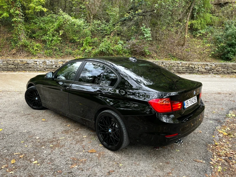 BMW 330, снимка 4 - Автомобили и джипове - 52849510