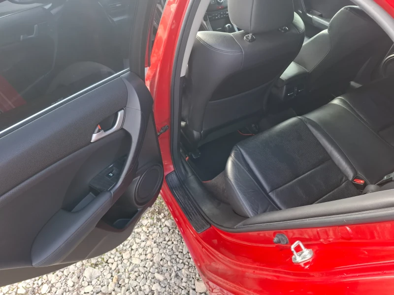 Honda Accord 2.4Automat, снимка 10 - Автомобили и джипове - 52523137