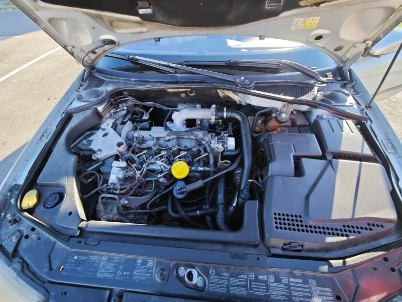 Renault Laguna, снимка 11 - Автомобили и джипове - 52939118