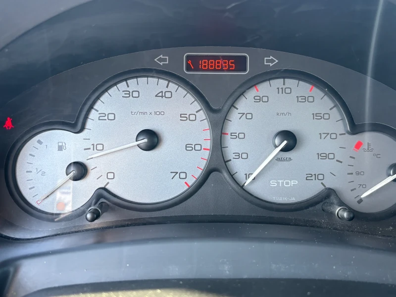 Citroen Berlingo 1.6HDI-90-KLIMA, снимка 11 - Автомобили и джипове - 53169715