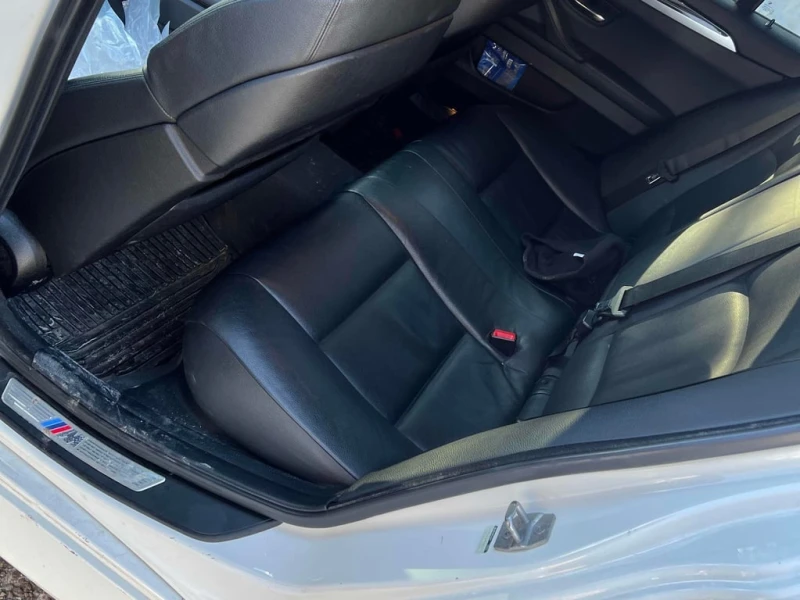 BMW 528 ПЪЛЕН М ПАКЕТ * ПОДГРЕВ НА ВОЛАНА * , снимка 14 - Автомобили и джипове - 53304465