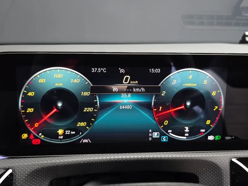 Mercedes-Benz CLA 250 4MATIC - САМО 30% АВАНС, снимка 8 - Автомобили и джипове - 56021465
