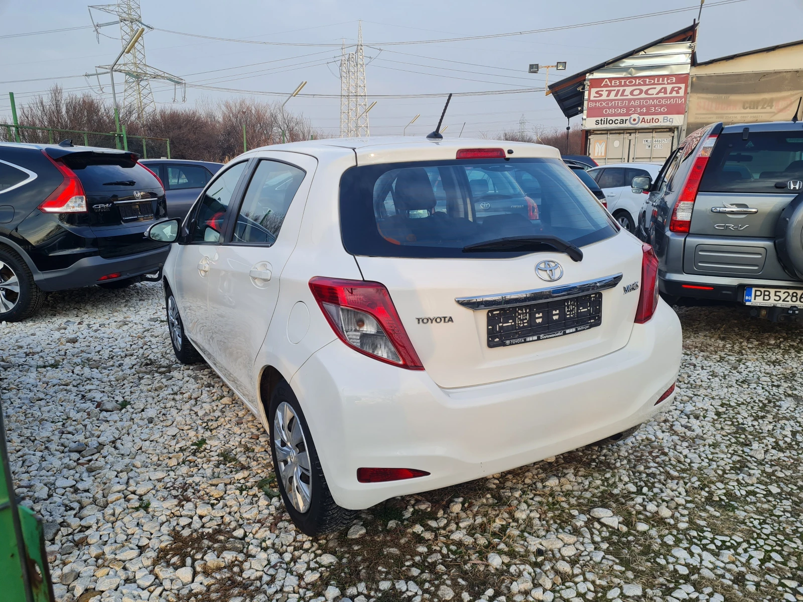 Toyota Yaris 1.0 VVT-I КАМЕРА - изображение 4