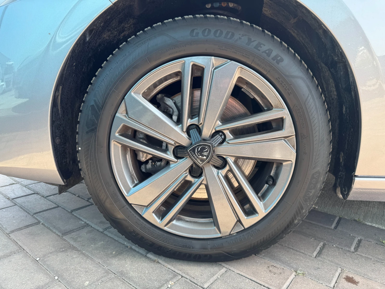 Peugeot 308 SW 1, 2 Pure Tech /   31.03.2026 | Mobile.bg   16