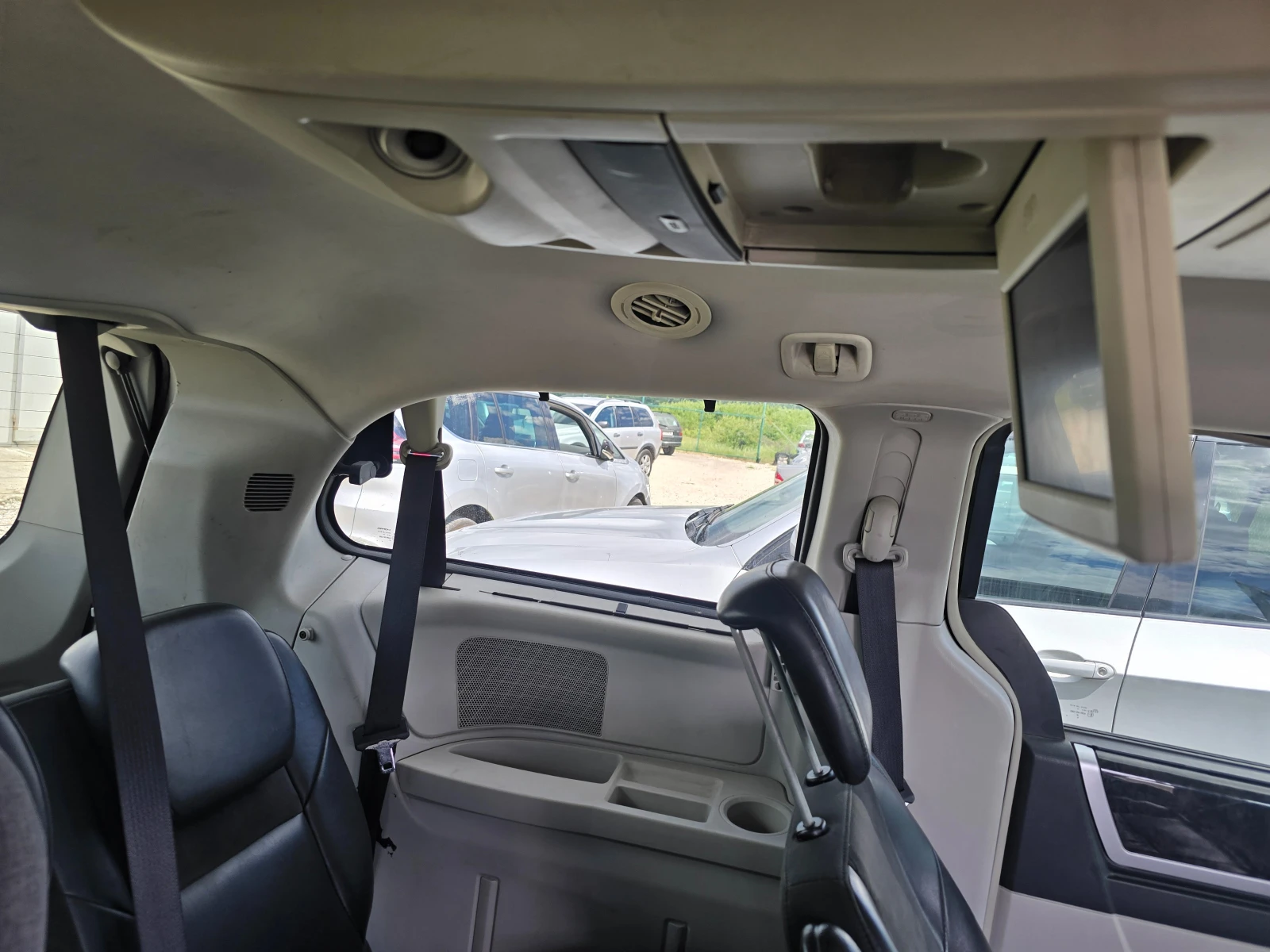 Chrysler Gr.voyager 2.8D LUXURY - изображение 10