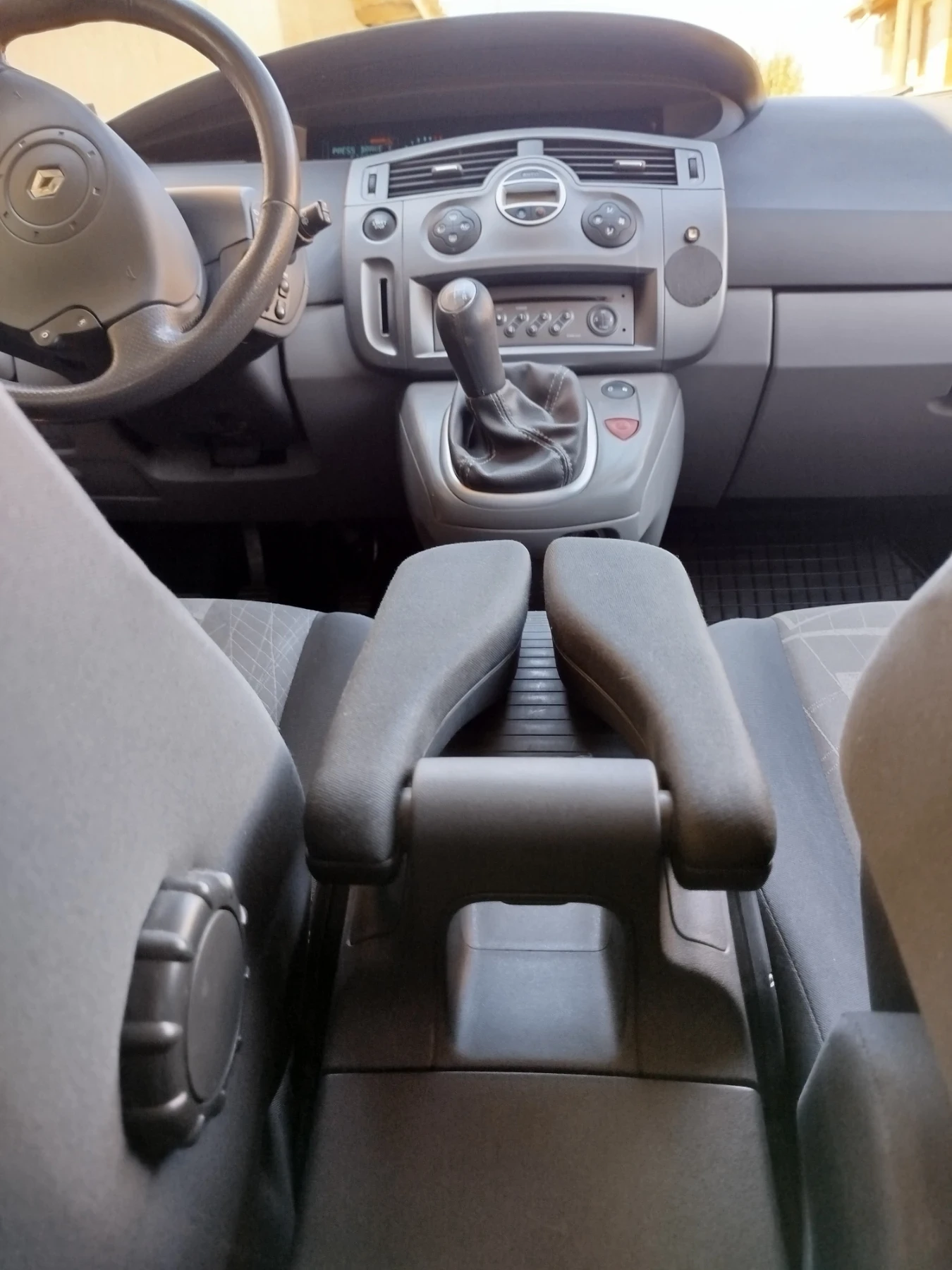 Renault Scenic 1, 5DCI - изображение 5