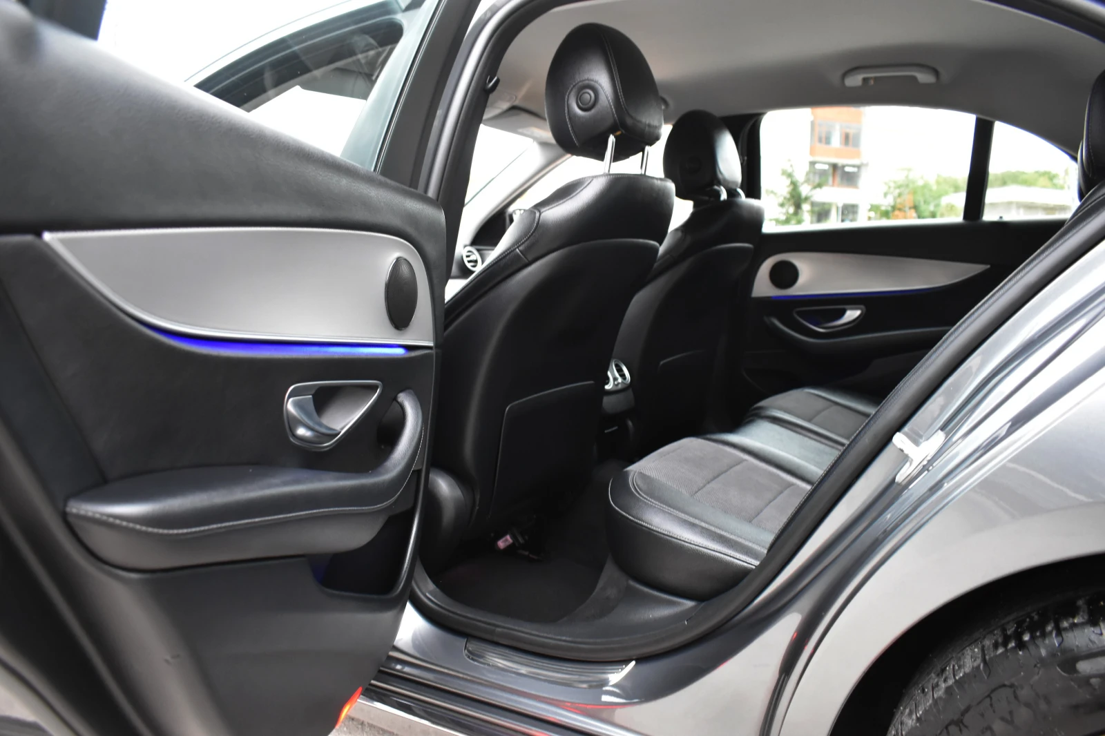 Mercedes-Benz E 220 9G* 194H.P* AMBIENT | Mobile.bg   12