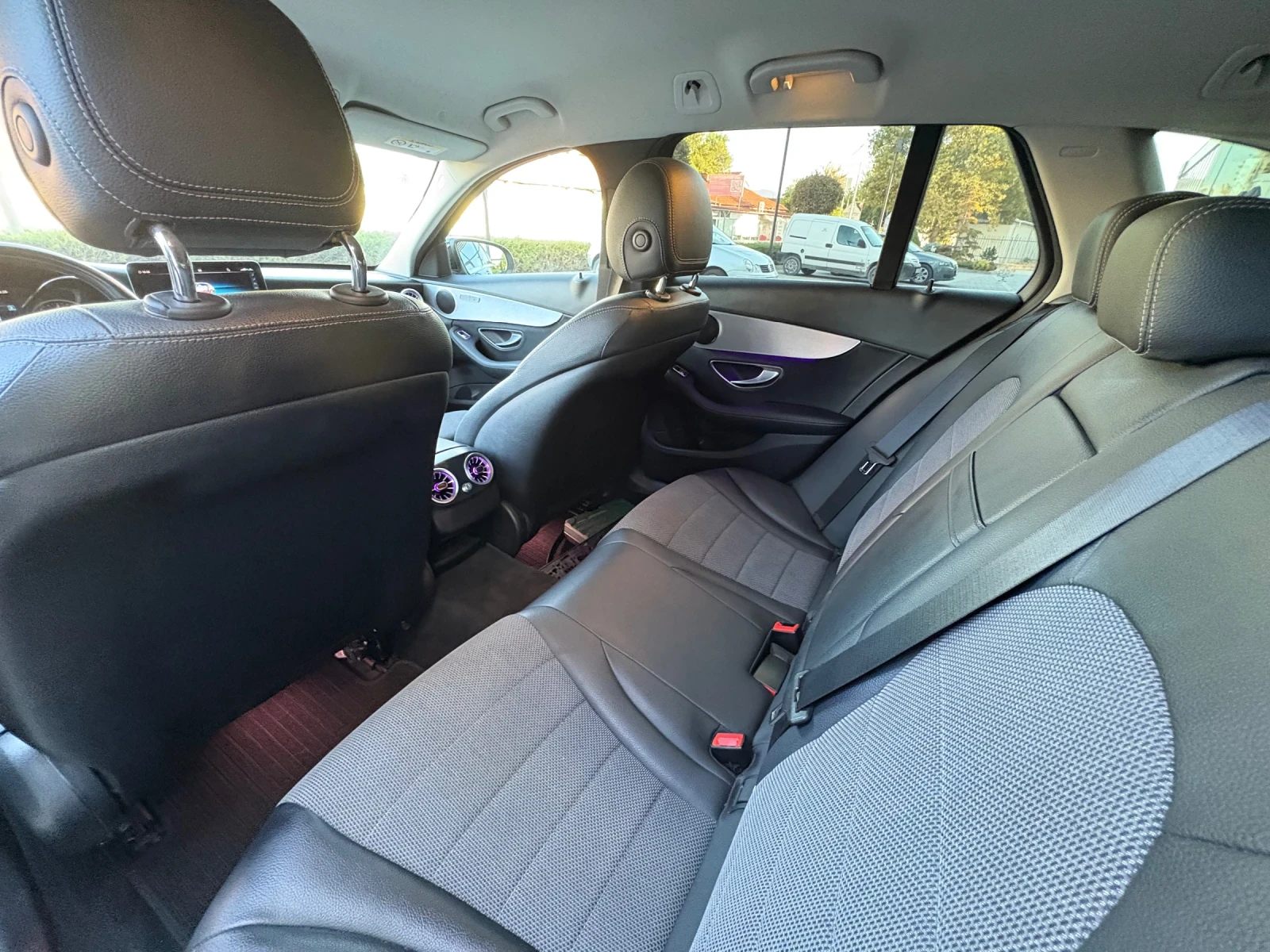 Mercedes-Benz C 220 9G-Tronic Facelift 194к.с. - изображение 9