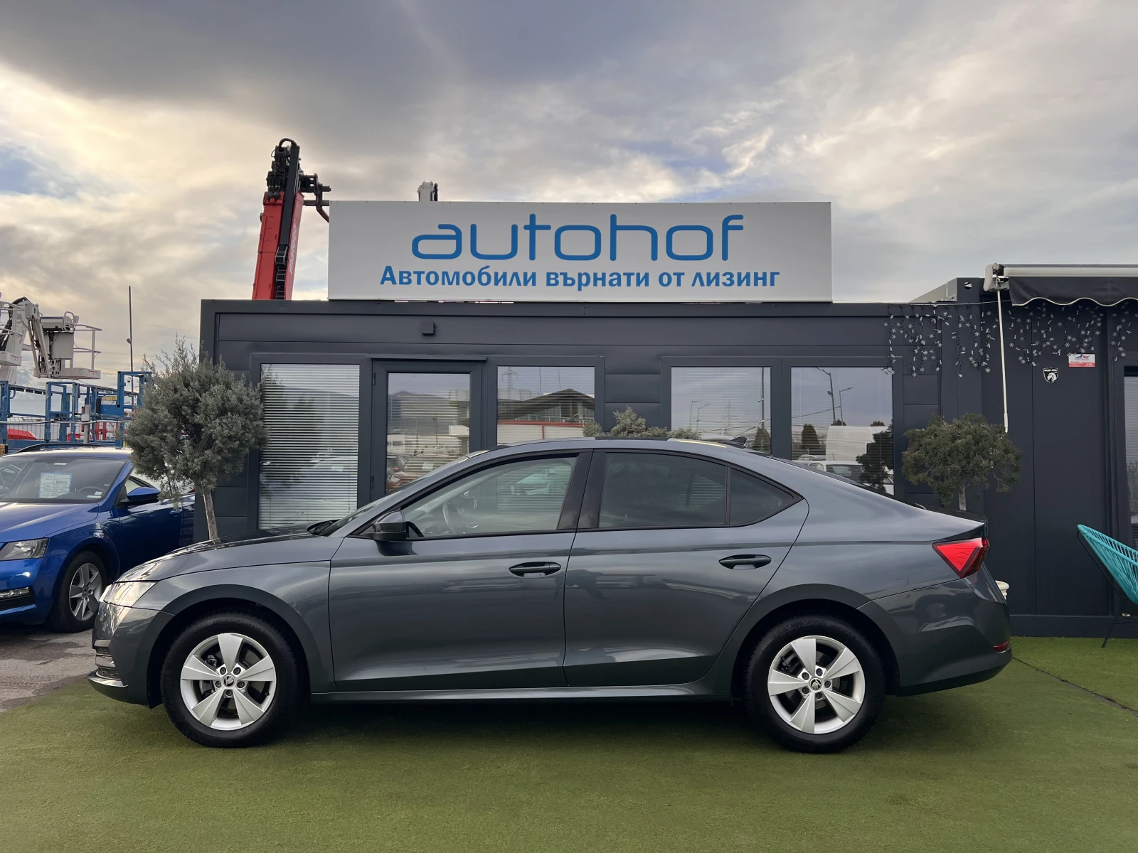 Skoda Octavia AMBITION/2.0TDI/116K.C./6MT/Гаранция - изображение 2