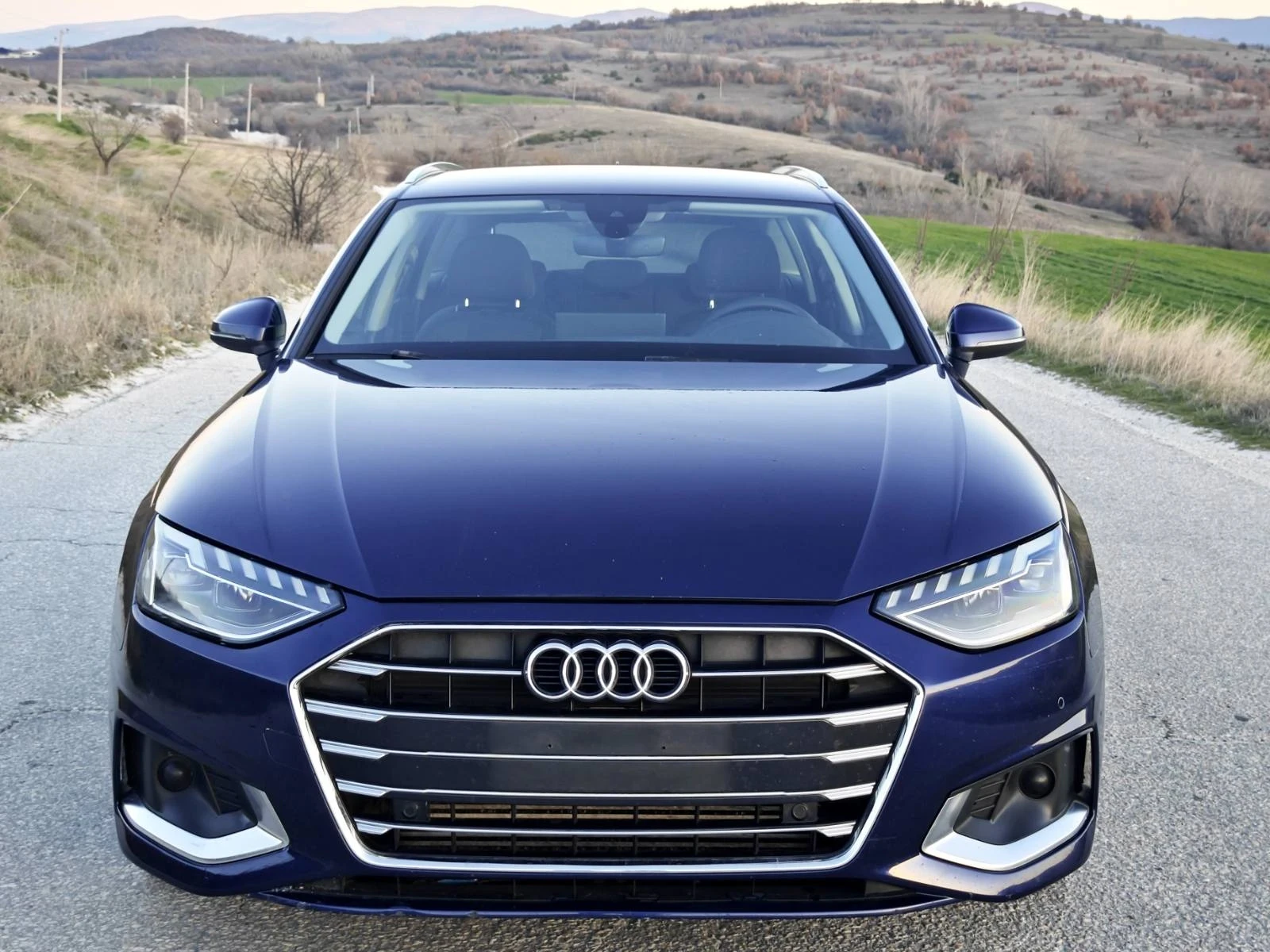 Audi A4 40 G tron, снимка 4 - Автомобили и джипове - 53951713