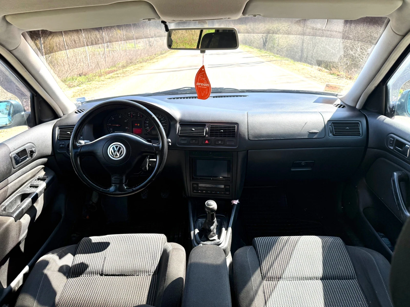 VW Golf * 1.9tdi * 116к.с * Климатроник, снимка 7 - Автомобили и джипове - 54045640