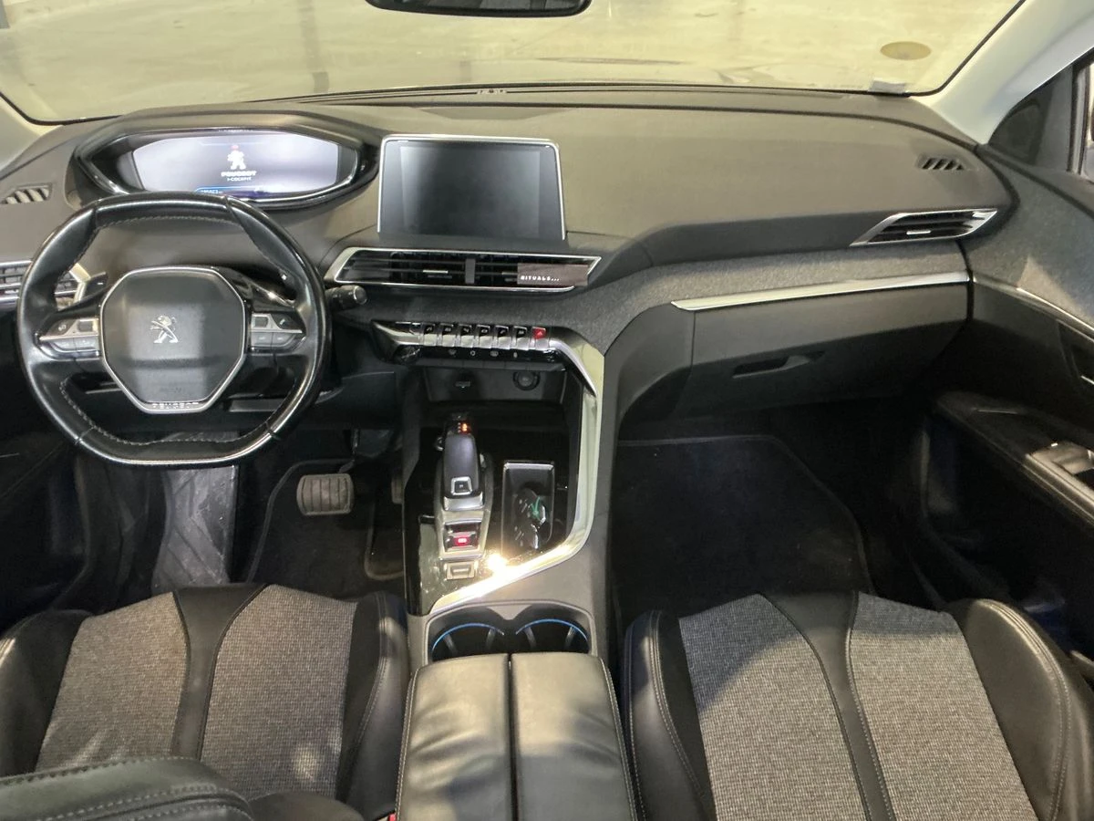 Peugeot 3008 1.5 Blue-HDi Allure Business, снимка 9 - Автомобили и джипове - 54235381