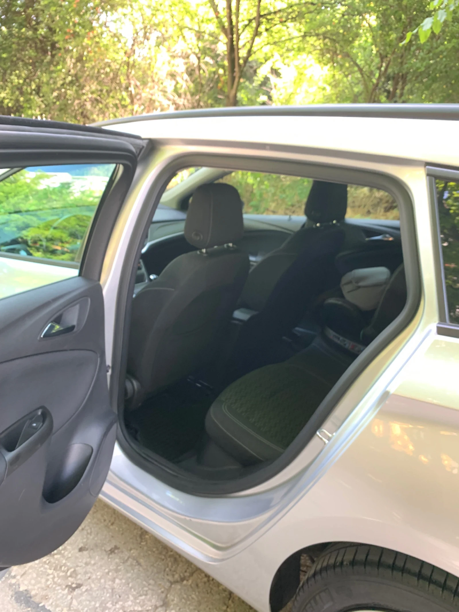 Opel Astra K sport tourer CDTI, снимка 11 - Автомобили и джипове - 55452709