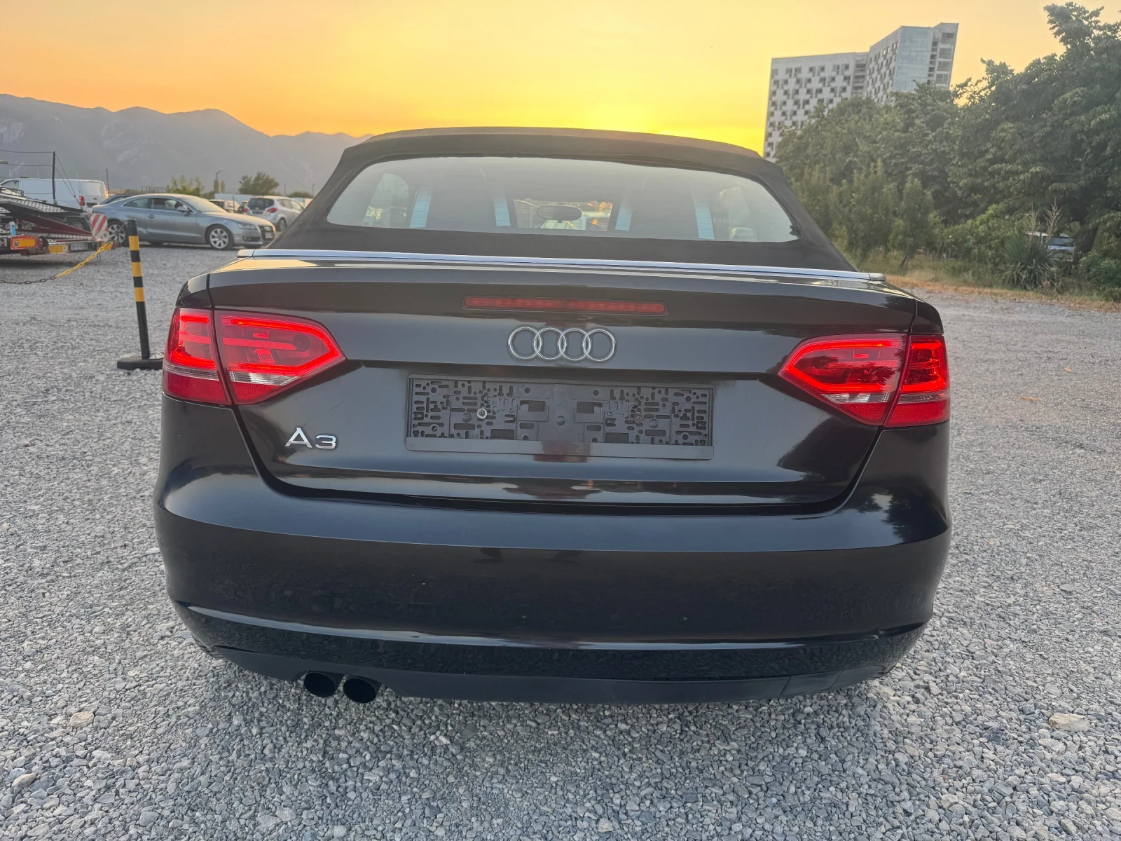 Audi A3 1.9tdi-full led-koja, снимка 4 - Автомобили и джипове - 55618551