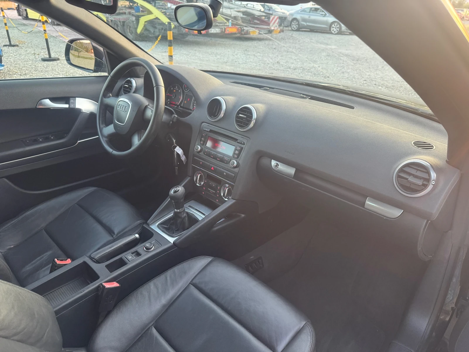 Audi A3 1.9tdi-full led-koja, снимка 14 - Автомобили и джипове - 55618551