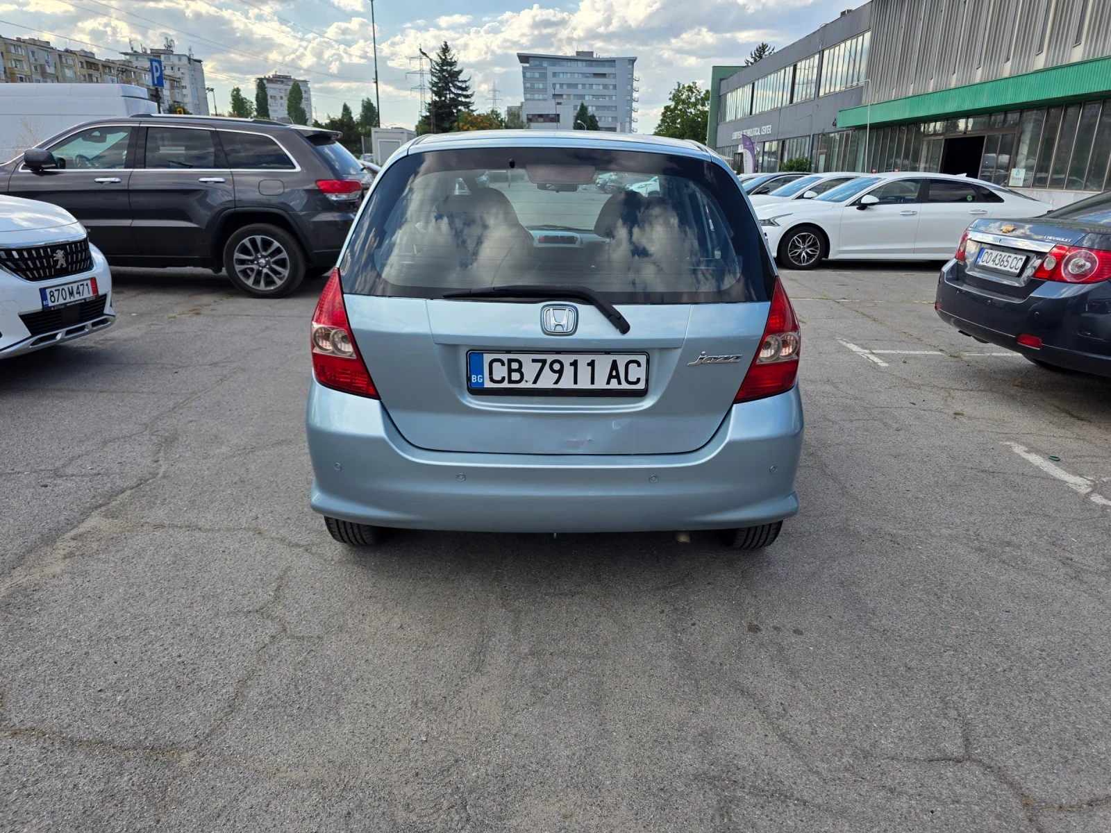 Honda Jazz 1.3i 83k.c, снимка 4 - Автомобили и джипове - 55950926