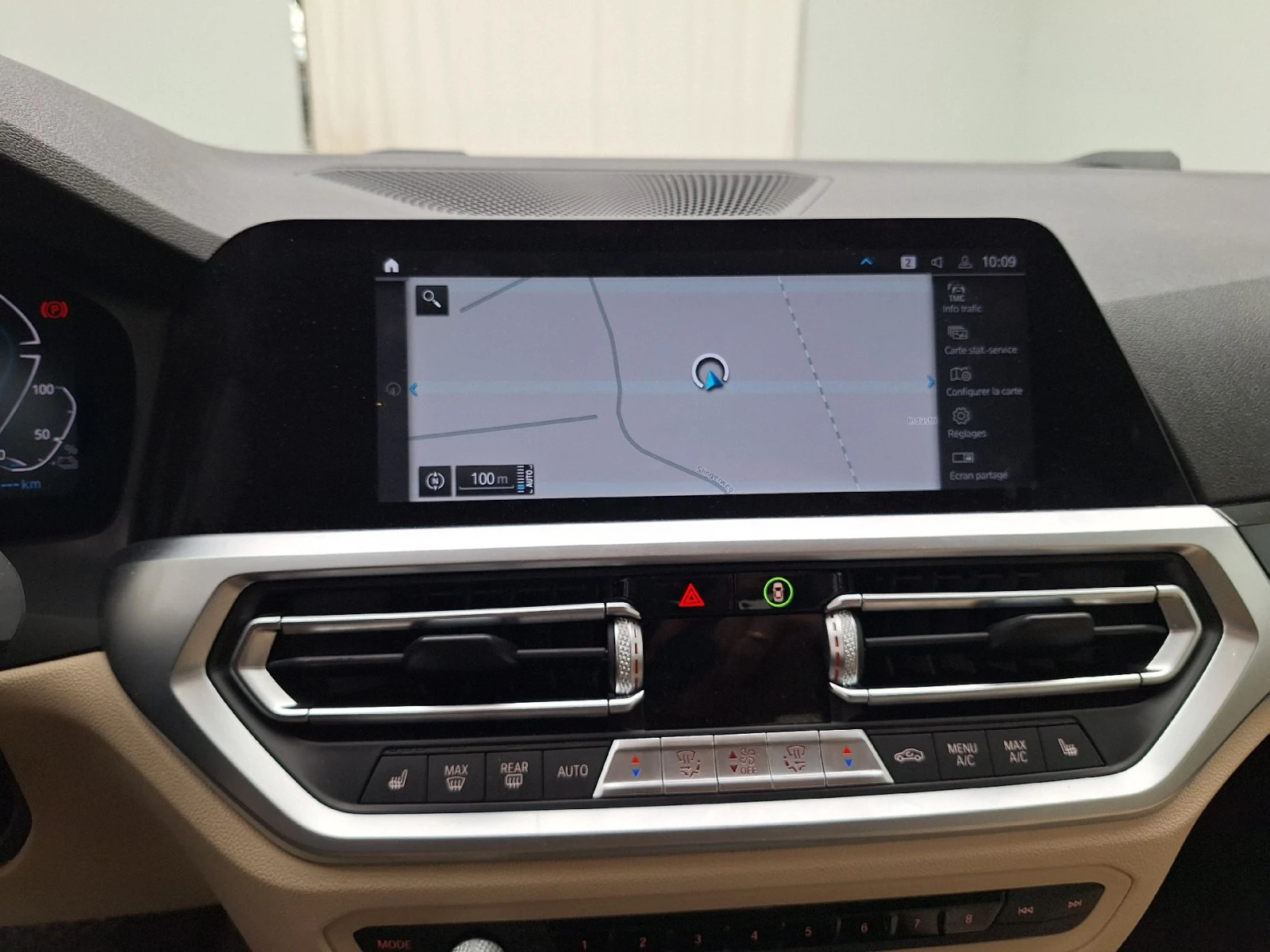 BMW 330 Reeks Berline 330e Leather Navi LED , снимка 16 - Автомобили и джипове - 56205082