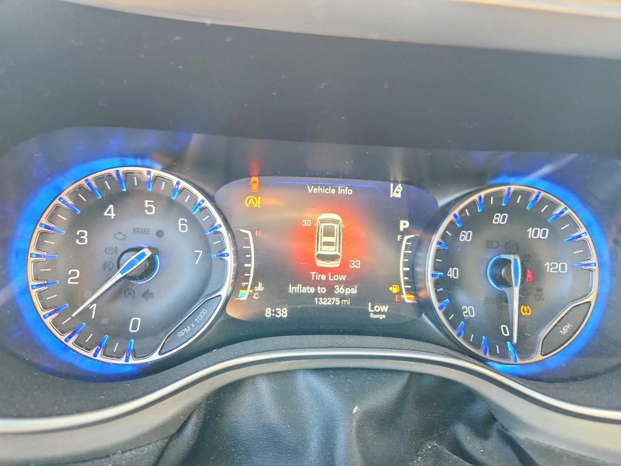 Chrysler Pacifica 3.6l Limited, снимка 9 - Автомобили и джипове - 56216341