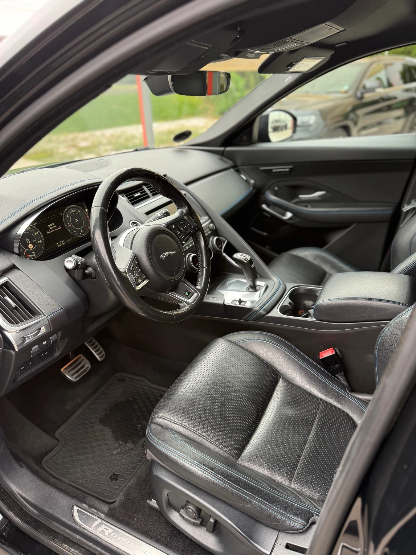 Jaguar E-pace Rdynamic 150AWD, снимка 5 - Автомобили и джипове - 56272044