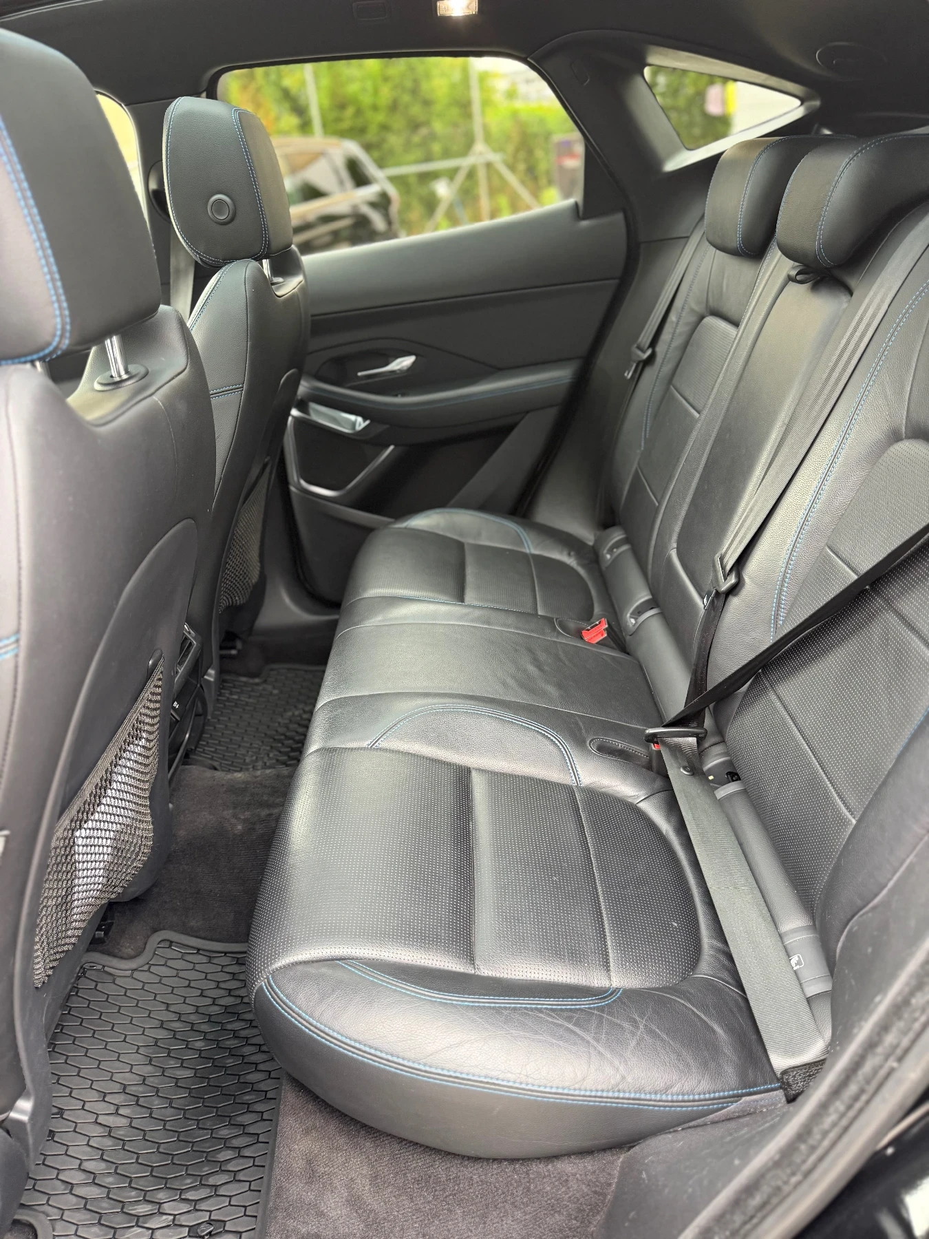 Jaguar E-pace Rdynamic 150AWD, снимка 9 - Автомобили и джипове - 56272044