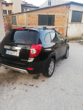 Chevrolet Captiva, снимка 3 - Автомобили и джипове - 44700228