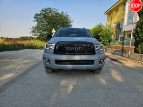     Toyota Sequoia Toyota Sequoio e  Facelift  2020. 