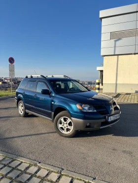 Mitsubishi Outlander - 7900 лв. / 4039.21 € - 22140625 2