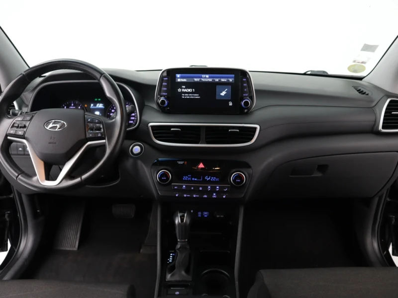 Hyundai Tucson 1.6 CRDi 2г. ГАРАНЦИЯ, снимка 12 - Автомобили и джипове - 48570371