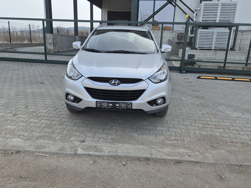 Hyundai IX35 ОБСЛУЖЕНА!! ТОП!!, снимка 8 - Автомобили и джипове - 49466694