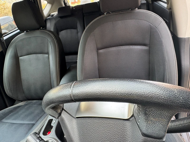 Nissan Qashqai, снимка 11 - Автомобили и джипове - 52325944