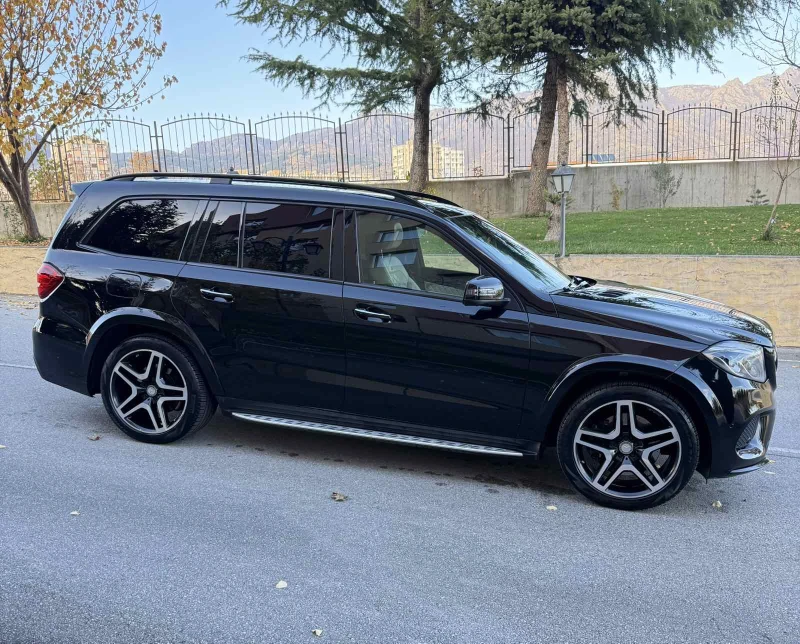 Mercedes-Benz GLS 350  Designo Edition , снимка 3 - Автомобили и джипове - 52405562